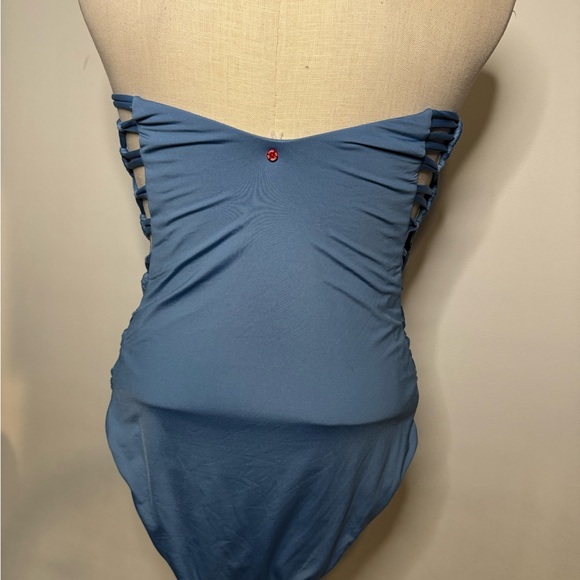 Red Carter One piece Strappy Swimwear Size Medium to large fit NWOT - Picture 2 of 6